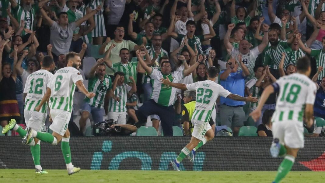 el-betis-reacciona-en-la-segunda-parte-y-suma-su-primera-victoria