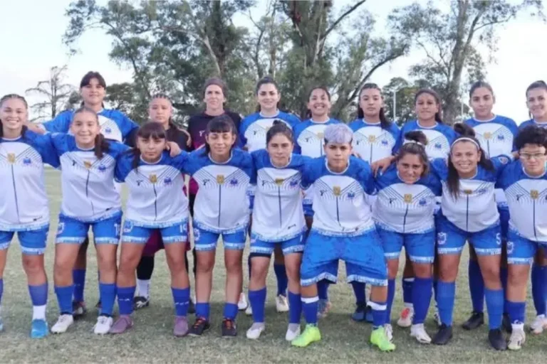 Solidaridad en la derrota: Santa María de Oro dona el premio a una ex compañera en necesidad