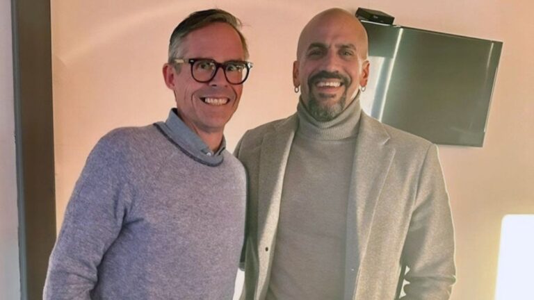 Problemas para Foster Gillett: lo investigan por presunto lavado de dinero