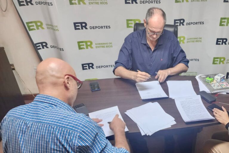 Deportes firmó un acuerdo con la empresa FlechaBus: en qué consiste