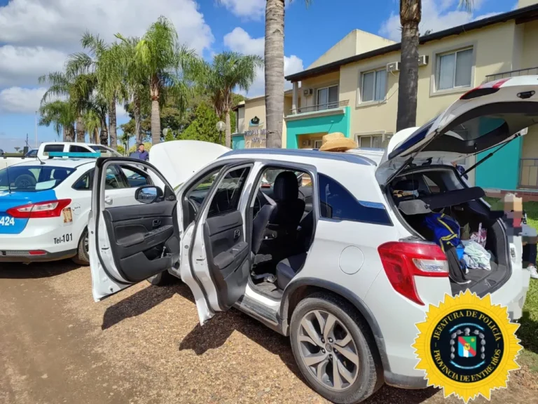 Tres personas, madre e hijos, aprehendidas en Federación por intentar estafar con dólares falsos