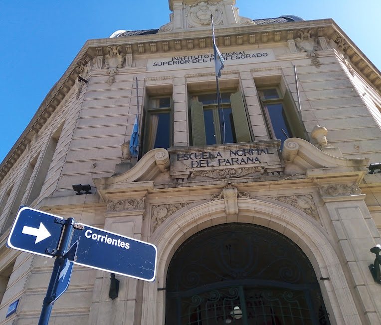 Por el paro de colectivos, una facultad de Uader tendrá clases virtuales