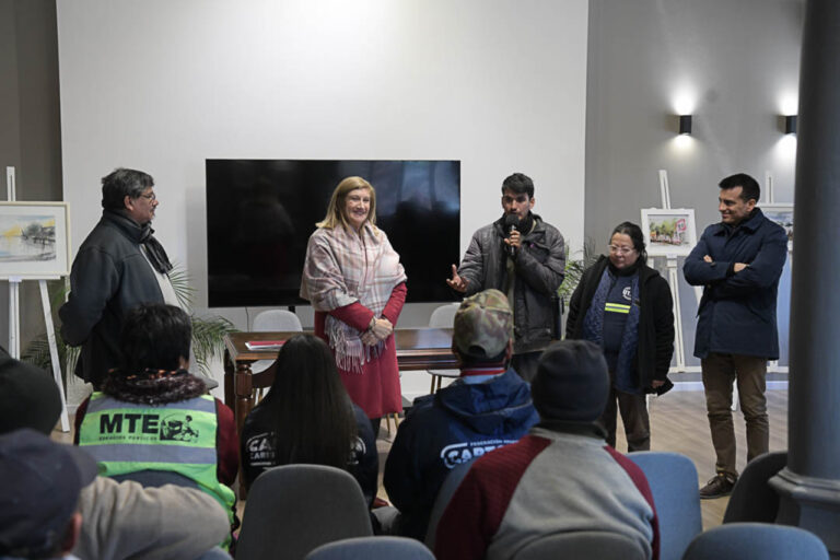 Firman acuerdo con los recicladores en Paraná