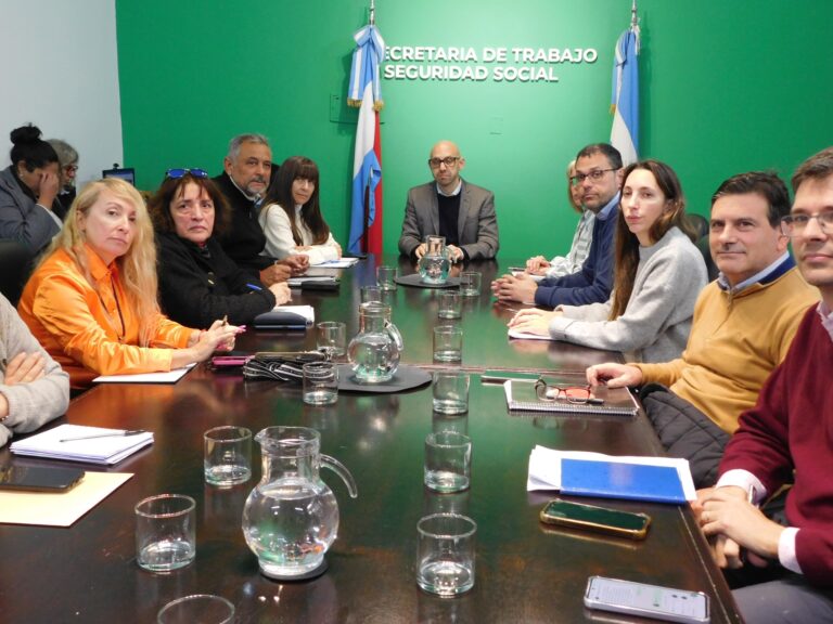 Paritaria: sin acuerdo, segundo cuarto intermedio entre Gobierno, UPCN y ATE