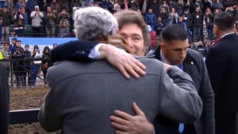 Javier Milei visita la Rural en medio de las expectativas por los anuncios para el campo