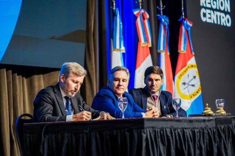 Los gobernadores de la Región Centro lanzaron una agenda común para la educación