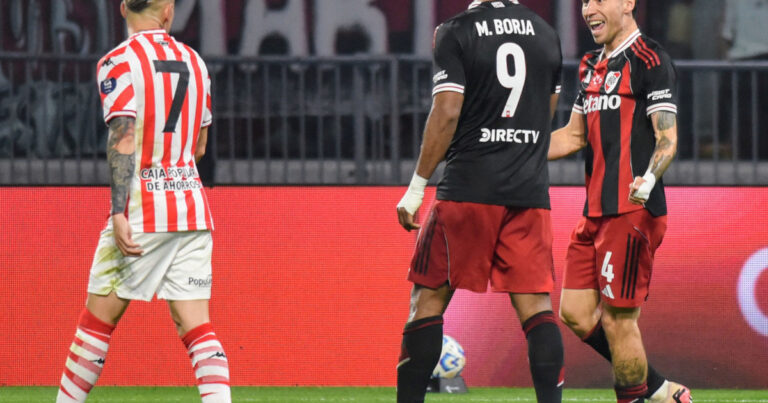 El llamativo hito que logró Montiel con sus goles a San Martín de Tucumán en Copa Argentina