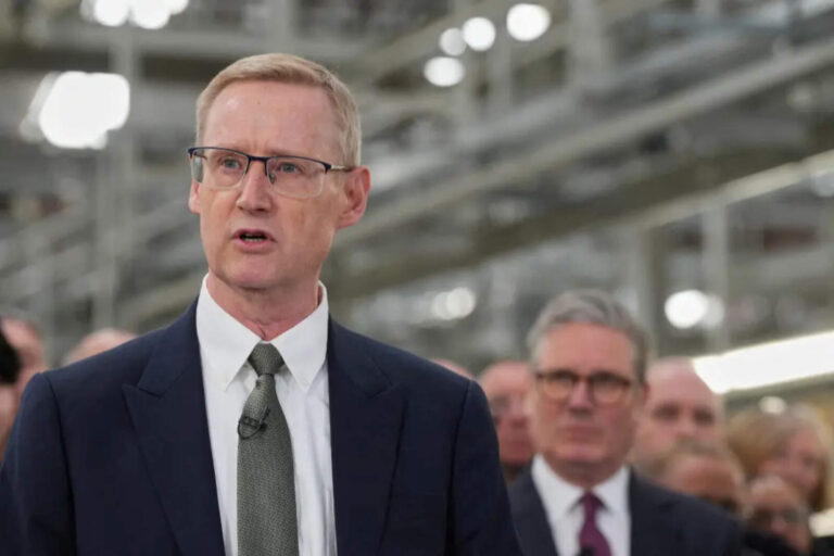 El CEO ‘woke’ de Jaguar se retira tras casi quebrar a la compañía con una publicidad