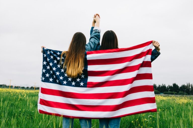 Formulario I-130: así se puede patrocinar la green card de un familiar