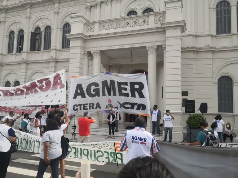 Dos listas para conducir Agmer en tiempos de Frigerio y Milei