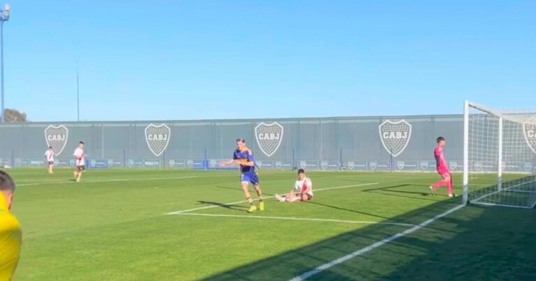 Cómo terminaron los clásicos de Inferiores entre Boca y River