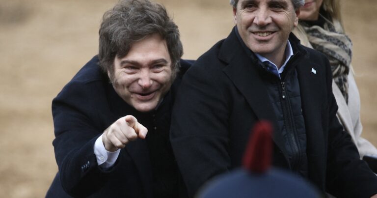 Para mantener el dólar debajo de $1.400, el Gobierno alienta créditos a exportadores y tasas altas en pesos