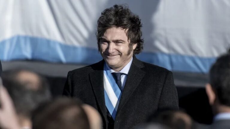 Javier Milei mueve sus fichas con una cena en Olivos para blindar los vetos