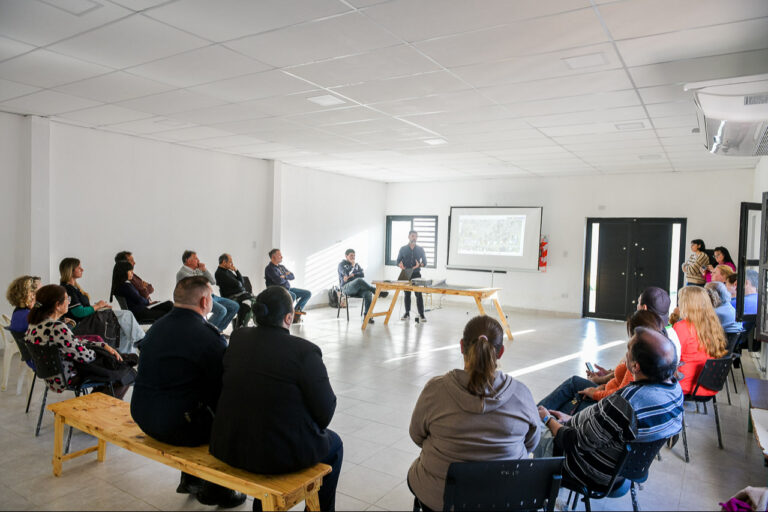 Mariano Moreno: habilitan mesa de trabajo