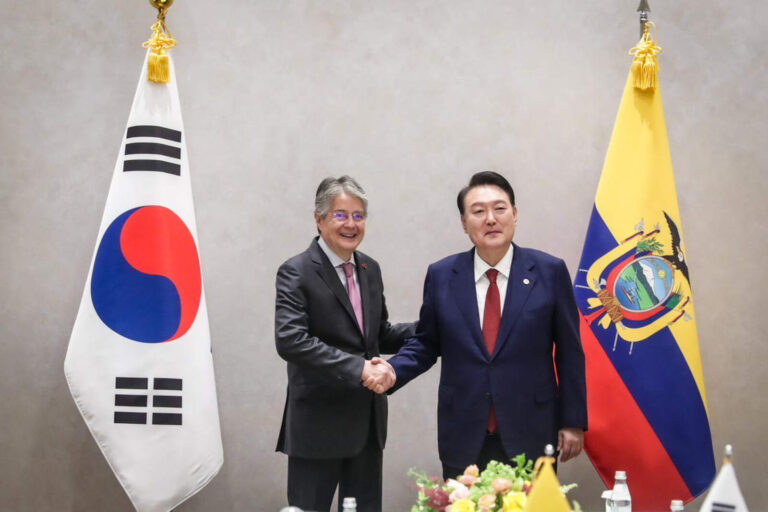 Acuerdo con Corea reducirá precios y abrirá mercados para Ecuador