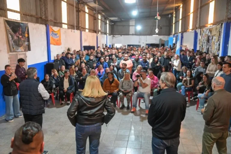 Con críticas al desgobierno y a la falta de coraje de Frigerio, Romero, Bahl y Michel encabezaron un acto en Paraná