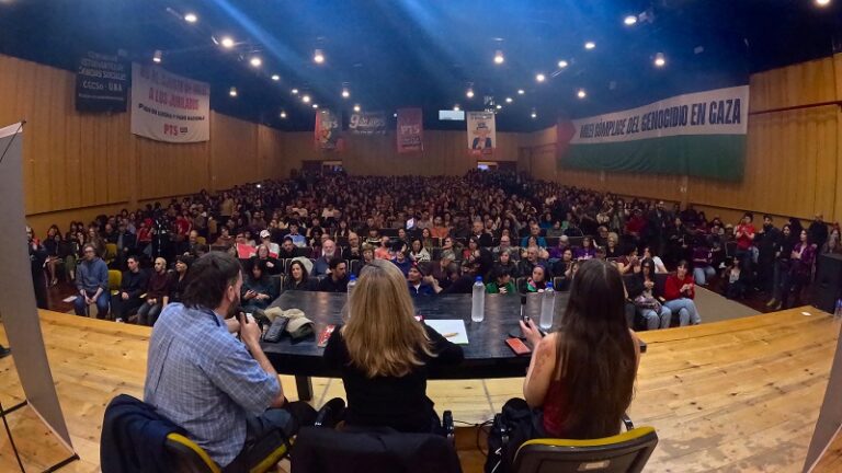 Tras llenar la Feria del Libro, Bregman desborda la UBA con «Zurda»