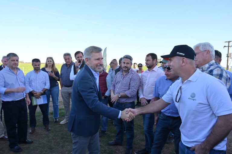 Frigerio anunció un fuerte alivio a la producción arrocera: subsidio del 65 por ciento en la tarifa eléctrica y mejoras en infraestructura portuaria