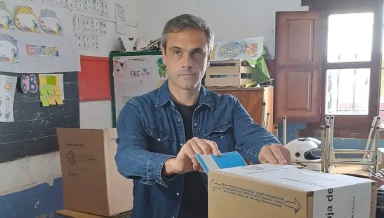 Guillermo Michel votó en Gualeguaychú: Que la gente se exprese en paz y en democracia
