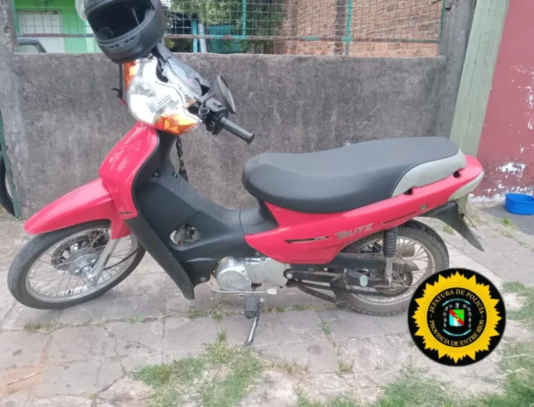 Recuperación de motovehículo sustraído y detención del presunto autor tras allanamiento en Concordia