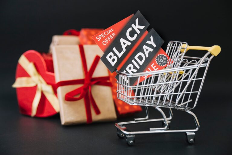 Qué es la estrategia híbrida, el mejor método para comprar durante el Black Friday en EE.UU. según la IA
