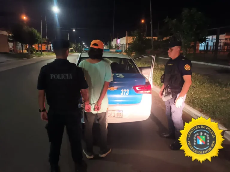 Detuvieron al hombre que amenazó en la vía pública a un joven de 19 años para que le entregue dinero.