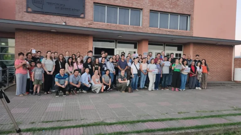 Se realizaron movilizaciones en distintos puntos de la provincia para frenar el «desarme» de la formación docente