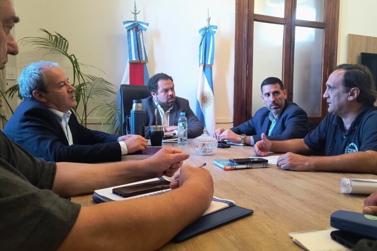 Troncoso y Cuenca se reunieron con autoridades de Amet