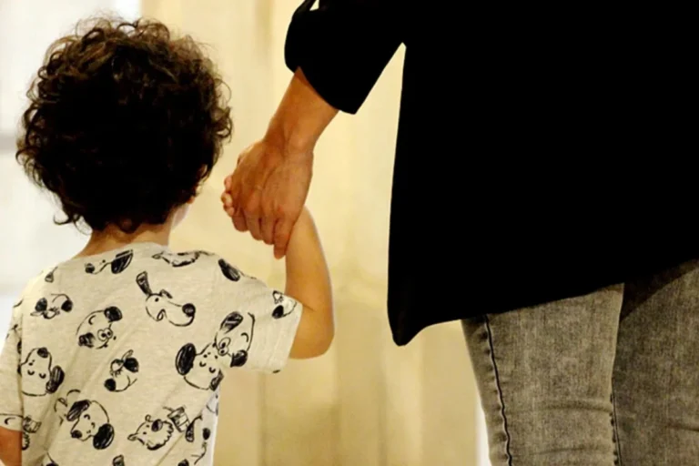 Aumentó el número de niños en situación de Adopción y sólo 47 nuevas familias están inscriptas