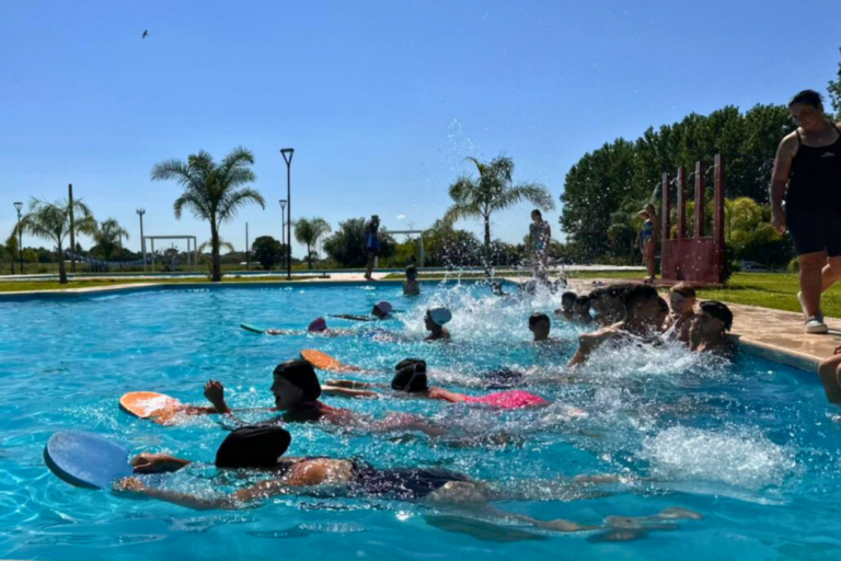 Con un nuevo espacio en Paraná continúa la ampliación de colonias de verano para adolescentes