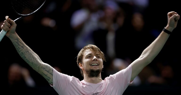 Alexander Bublik, el kazajo que pasó de ser el «loco» del circuito ATP a una amenaza dentro del Top Ten para el Abierto de Australia