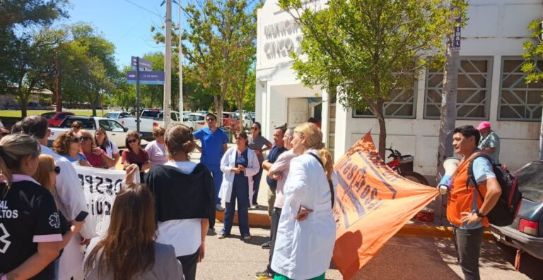 Río Negro. Despidos en el Hospital de Cinco Saltos