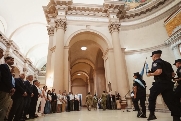 Frigerio, en Uruguay: Sin Urquiza, no tendríamos un país federal