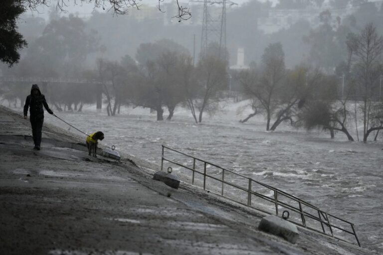 Noticias de California hoy, en vivo: Los Ángeles se espera para tormentas desde el domingo y otras actualizaciones del 13 de febrero