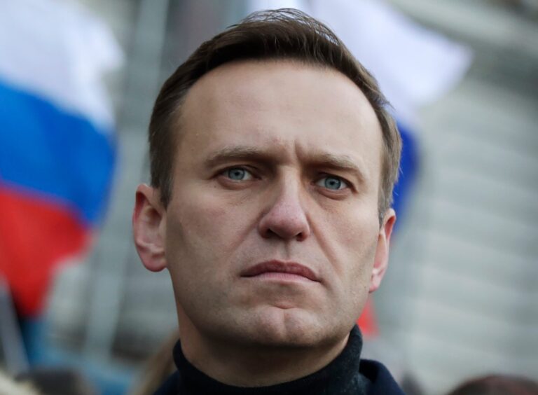 Cinco países europeos acusan a Rusia por haber envenenado al opositor Alexei Navalny