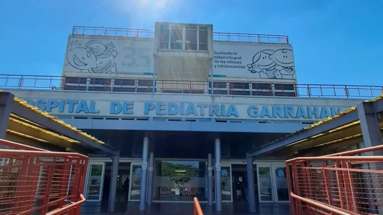 Día del Cáncer Infantil: del diagnóstico al tratamiento, cómo es el trabajo clave del Garrahan para salvar vidas