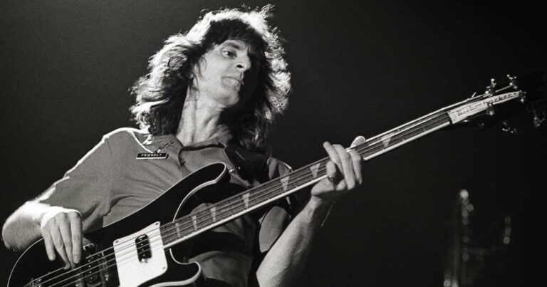 El mensaje oculto en Morse que Rush convirtió en un himno de los bajistas y revivirá en el Fifty Something Tour