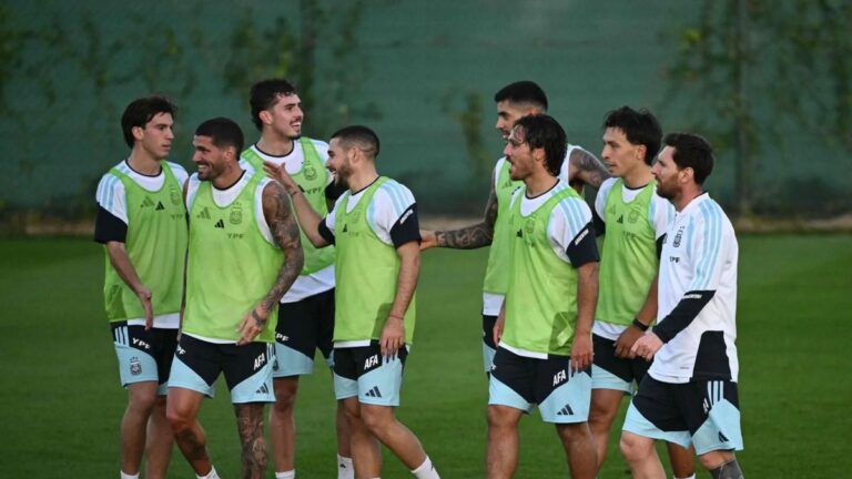 Panichelli o José Manuel López, la pelea por ser el tercer delantero en el Mundial 2026